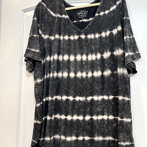 Torrid SuperSoft Tee sz 5